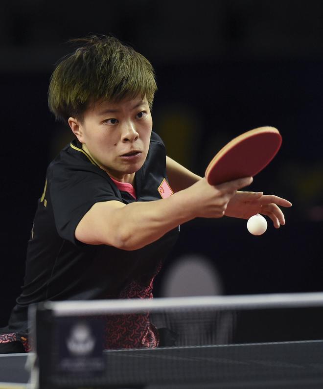 “猛龙队选秀中选中潜力新秀，期待未来发展”.